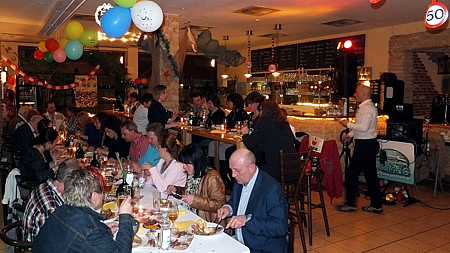 Partylocation Bild